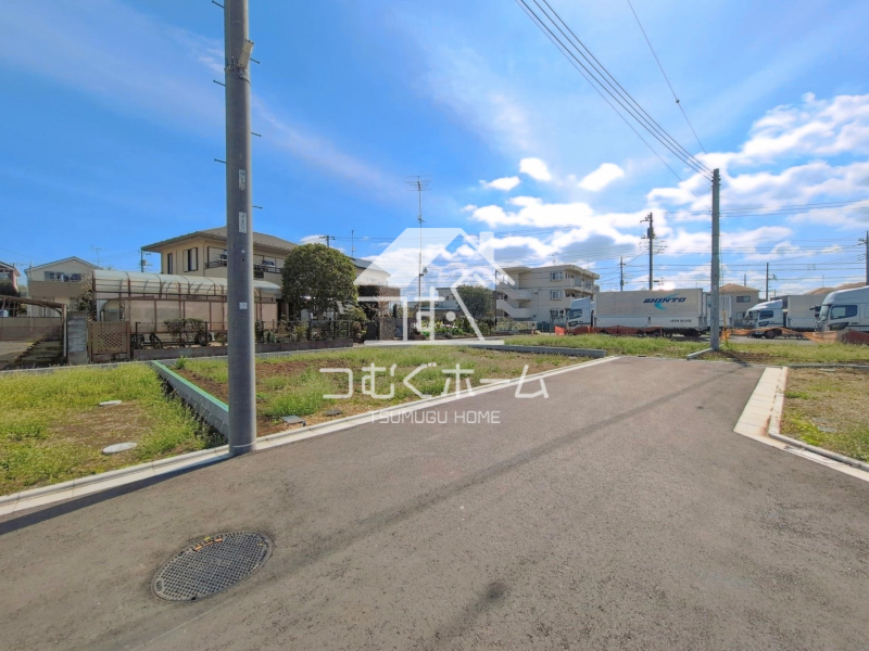 �O�ʓ��H�܂ތ��n�ʐ^ -