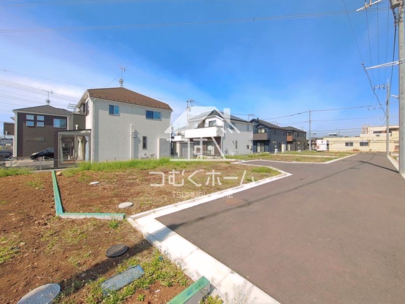 �O�ʓ��H�܂ތ��n�ʐ^ -