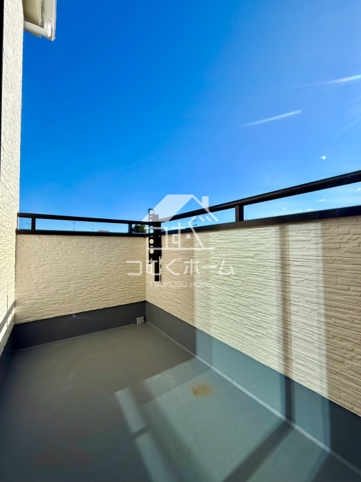 �o���R�j�[ -