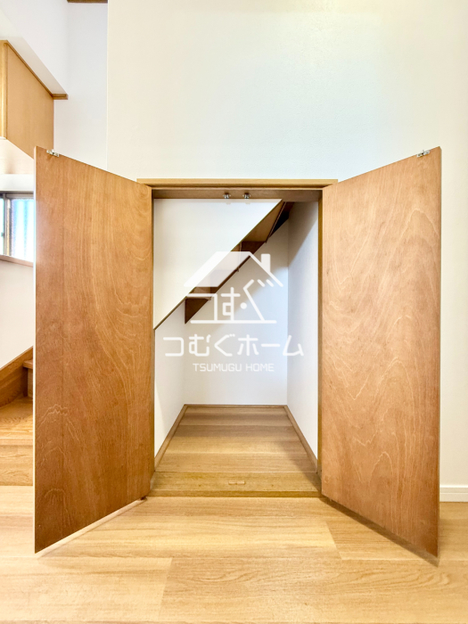 ���ʑ�E���ʏ� -