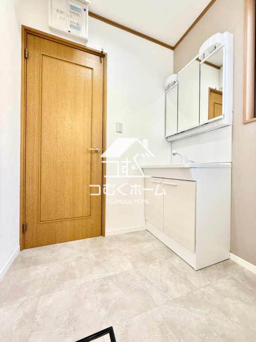 ���ʑ�E���ʏ� -