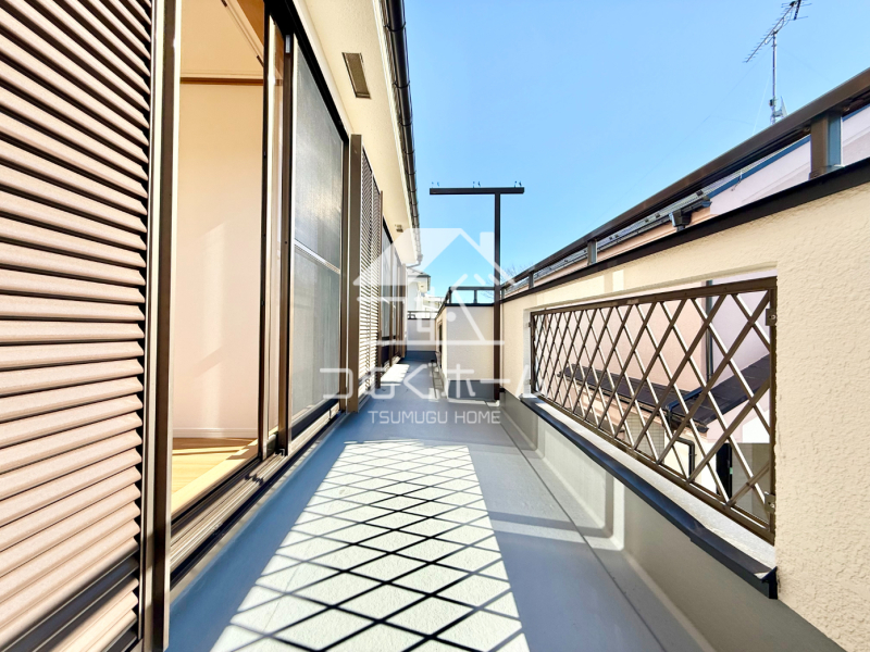 �o���R�j�[ -