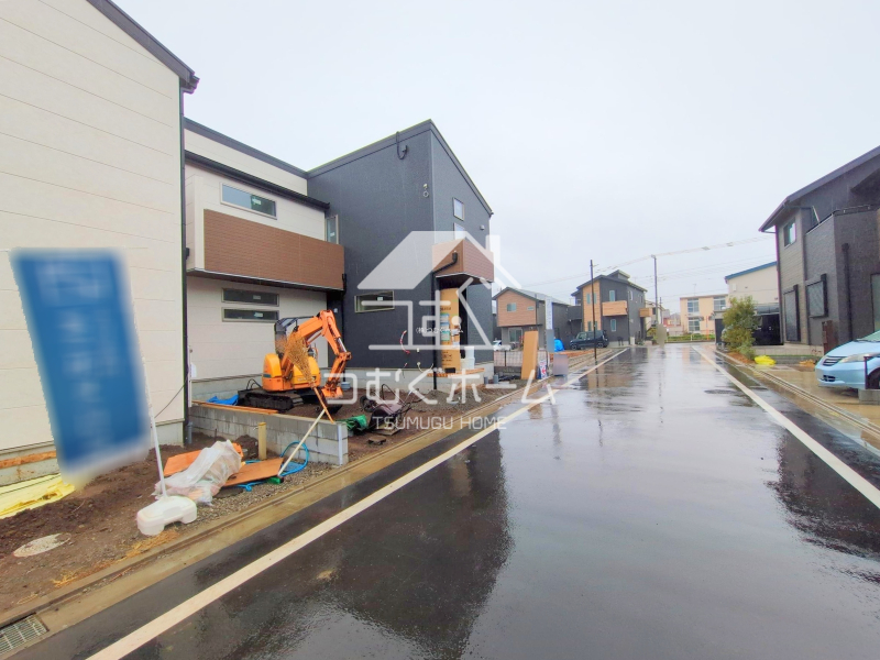 �O�ʓ��H�܂ތ��n�ʐ^ -