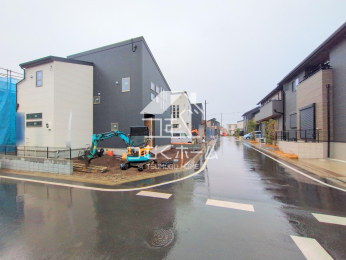 �O�ʓ��H�܂ތ��n�ʐ^ -