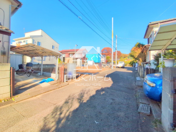 �O�ʓ��H�܂ތ��n�ʐ^ -