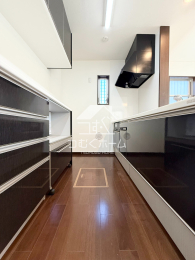 �L�b�`�� -