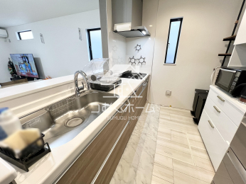 �L�b�`�� -