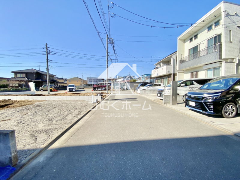 �O�ʓ��H�܂ތ��n�ʐ^ -