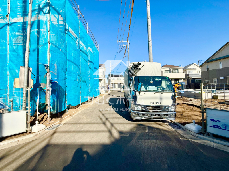 �O�ʓ��H�܂ތ��n�ʐ^ -