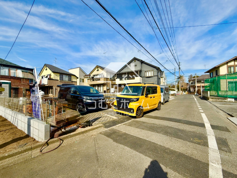 �O�ʓ��H�܂ތ��n�ʐ^ -