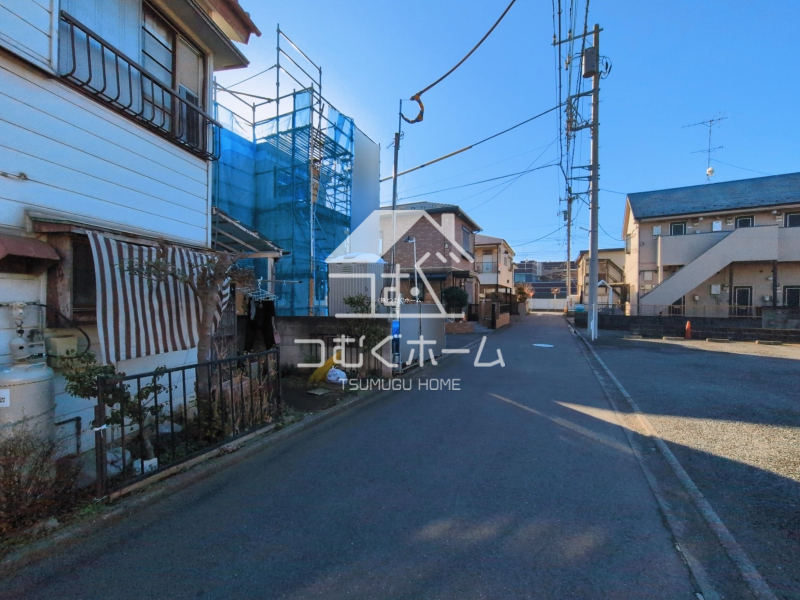 �O�ʓ��H�܂ތ��n�ʐ^ -