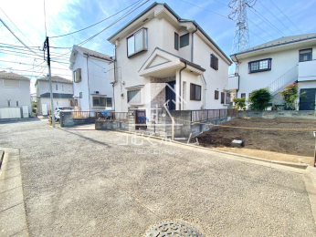 �O�ʓ��H�܂ތ��n�ʐ^ -