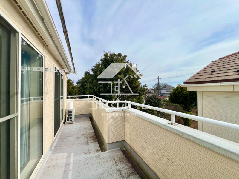 �o���R�j�[ -