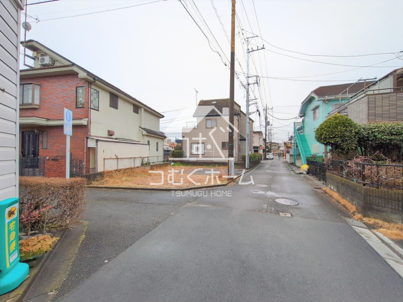 �O�ʓ��H�܂ތ��n�ʐ^ -