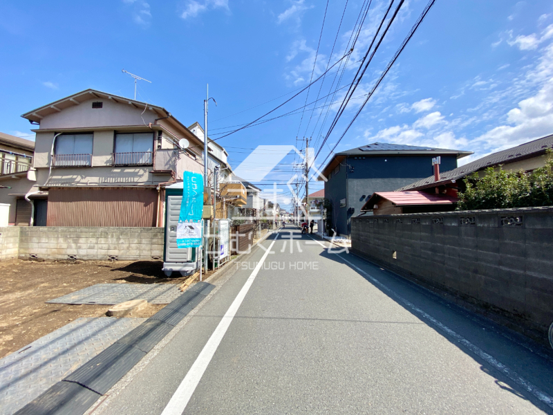 �O�ʓ��H�܂ތ��n�ʐ^ -