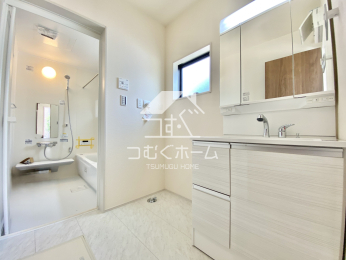 ���ʑ�E���ʏ� -