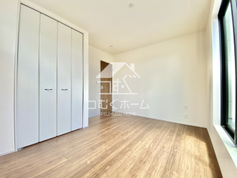 �m�� -