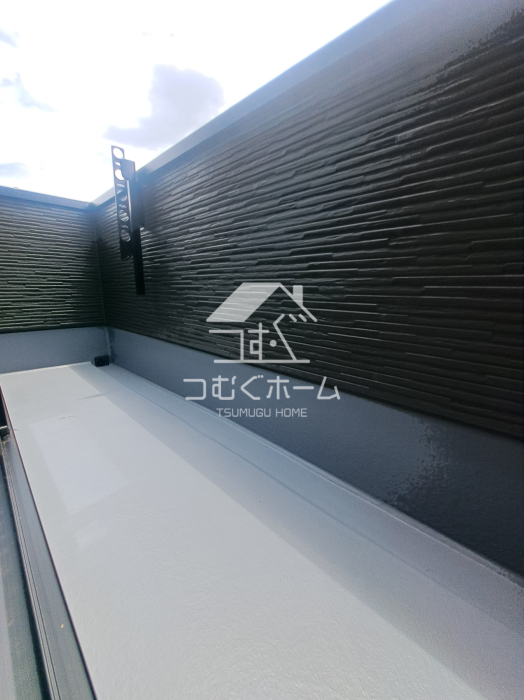 �o���R�j�[ -