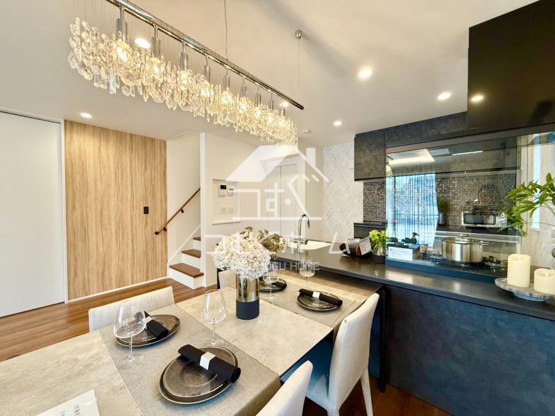 ���r���O -