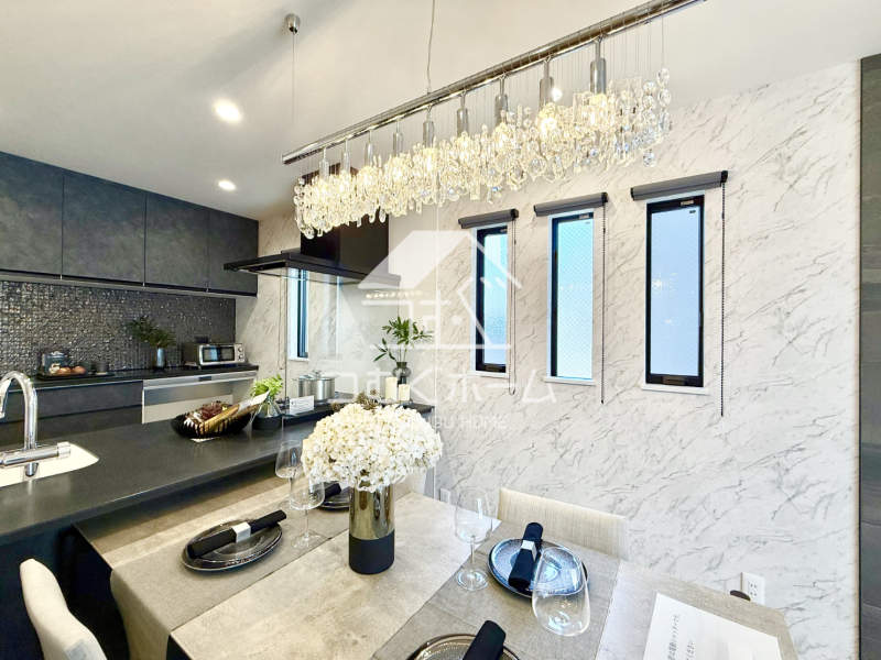 ���r���O -