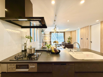 �L�b�`�� -