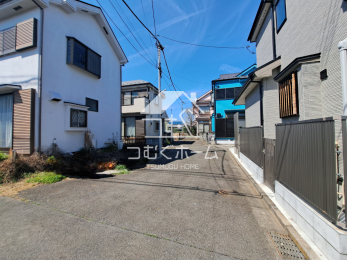 �O�ʓ��H�܂ތ��n�ʐ^ -