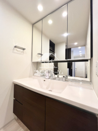 ���ʑ�E���ʏ� -