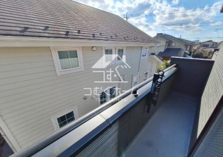 �o���R�j�[ -