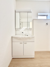 ���ʑ�E���ʏ� -