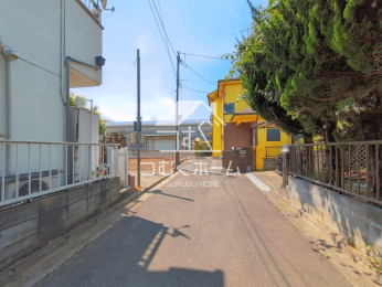 �O�ʓ��H�܂ތ��n�ʐ^ -