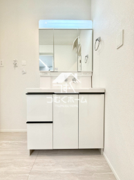 ���ʑ�E���ʏ� -