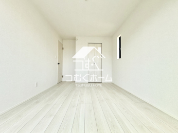 �m�� -