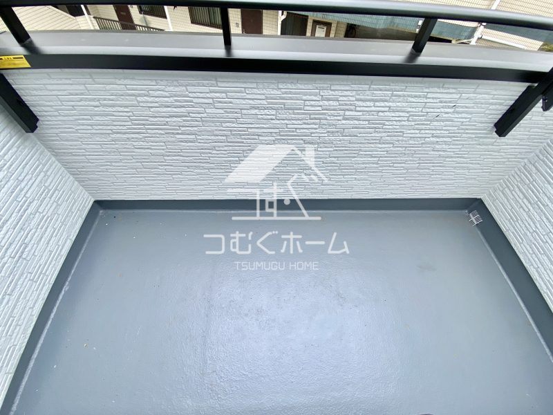 �o���R�j�[ -